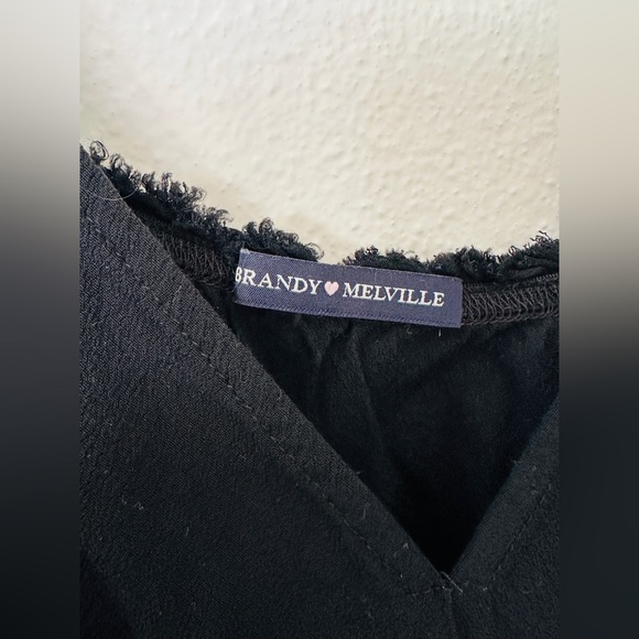 Brandy Melville crop top / OS - Picture 4 of 5